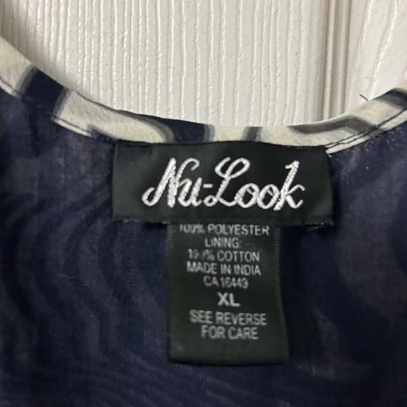 Dress - Picture 2 of 3